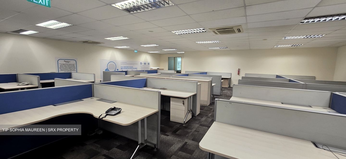 991 Alexandra (D5), Office #554387911